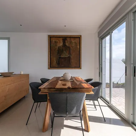 House Near The W Sea View, Jaca Holiday home Arico