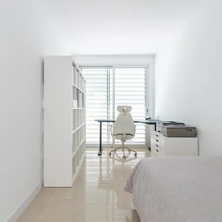 House Near The W Sea View, Jaca * Arico