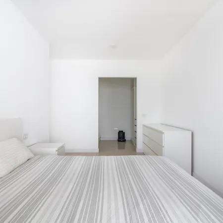 House Near The W Sea View, Jaca * Arico