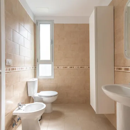 House Near The W Sea View, Jaca Holiday home