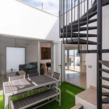 House Near The W Sea View, Jaca * Arico