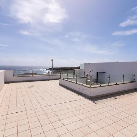 House Near The W Sea View, Jaca Holiday home