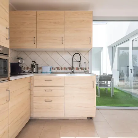 Holiday home House Near The W Sea View, Jaca *